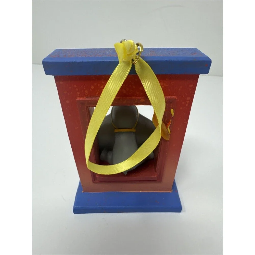 Disney Dumbo Timothy Mouse 2022 Sketchbook Ornament Burning Window Stunt